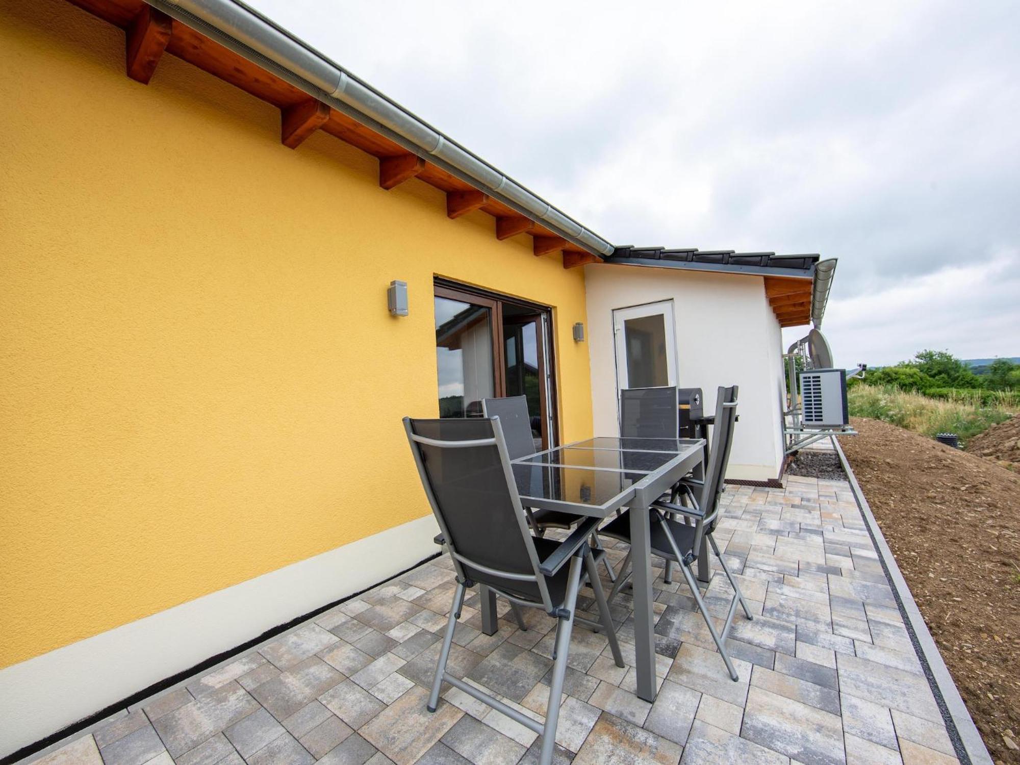 Tranquil Holiday Home In Filz In The Eifel With Garden Extérieur photo